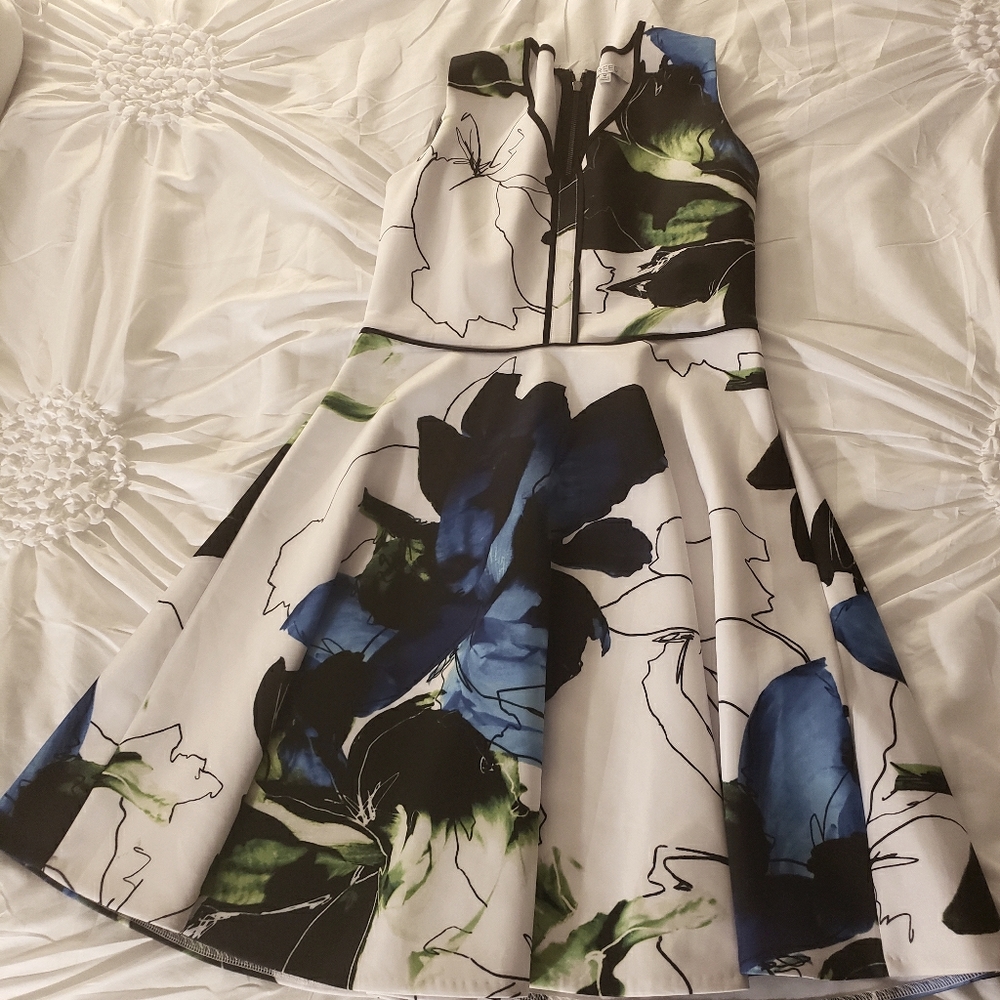 Medium Reed Floral Cocktail Dress